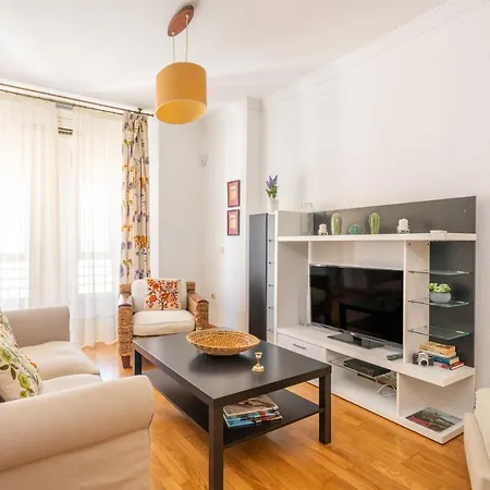 Amplio Apartamento Universidad By Renthas Malaga Exterior photo