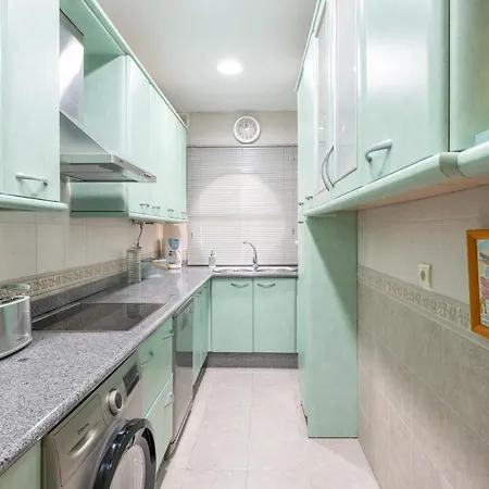 Amplio Apartamento Universidad By Renthas Malaga Exterior photo
